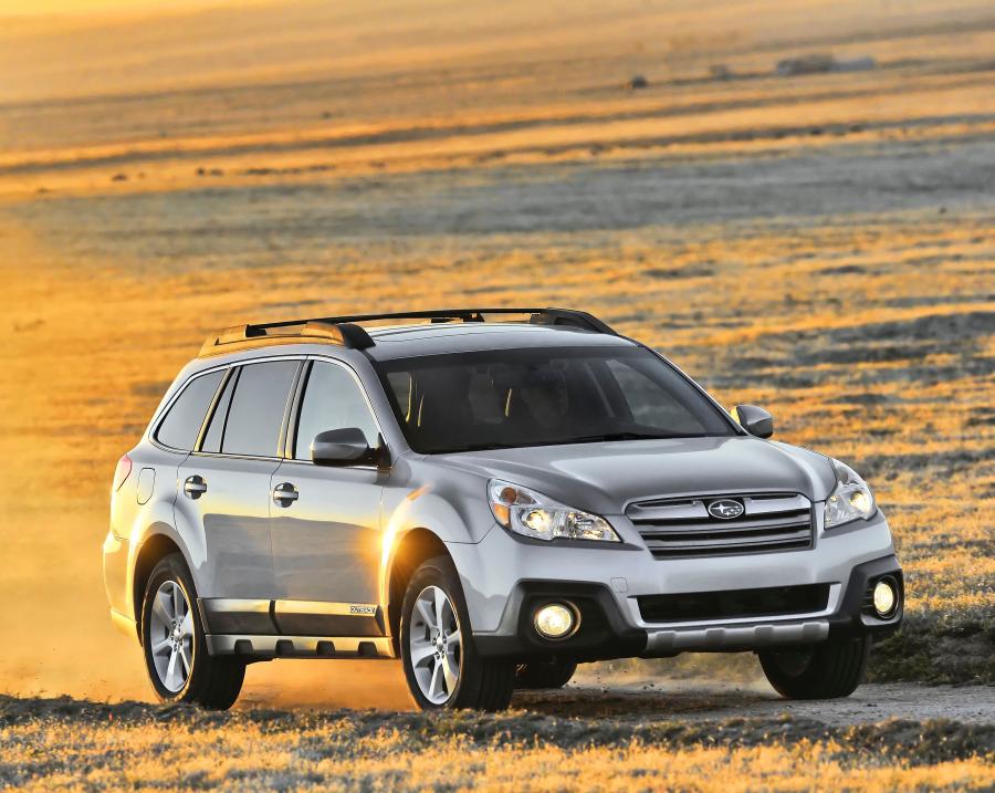  Subaru Outback 2013 года  (фото 21 из 29)